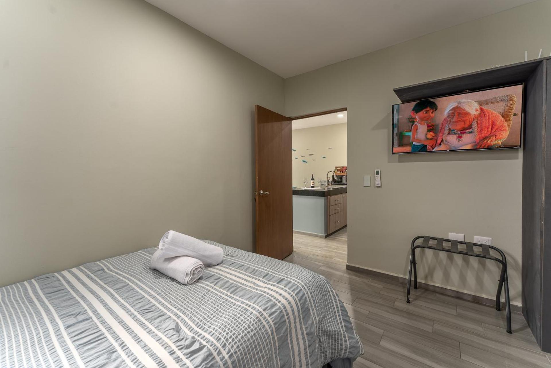 New & Modern, 5 Star Area, Walk 2 Beach, Pool, Views, King Bed Mazatlán Eksteriør billede